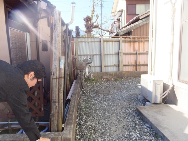 フェンスの現地調査