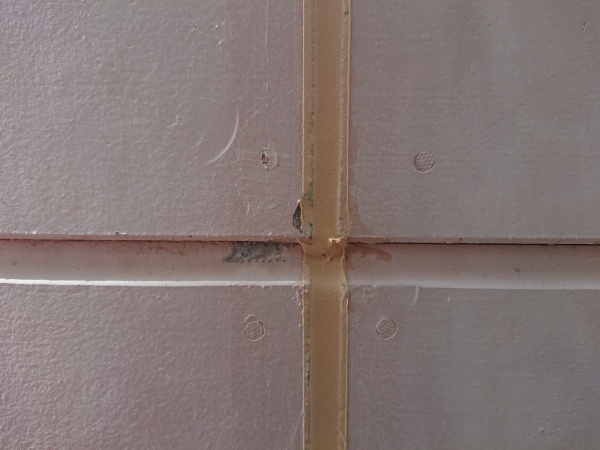 外壁塗装工事　シーリング工事