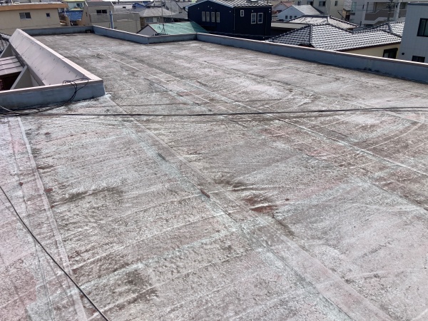屋上の防水の点検をしてきました