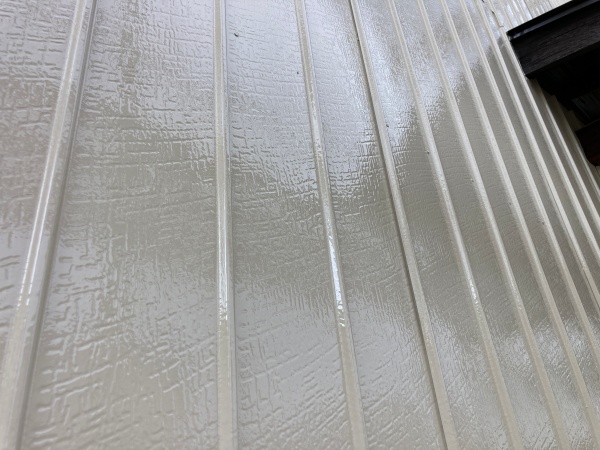 金属外壁　トタン塗装工事をしました