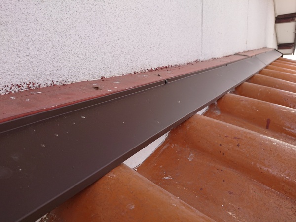 雨押え板金取付