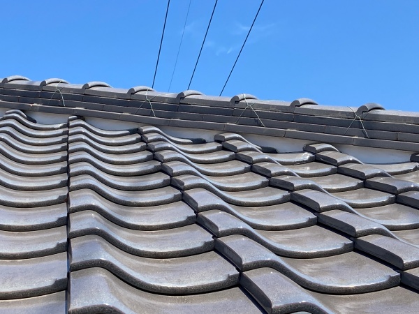 漆喰の確認　異常はありません