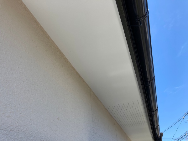 定期点検　軒天・鼻隠しの確認