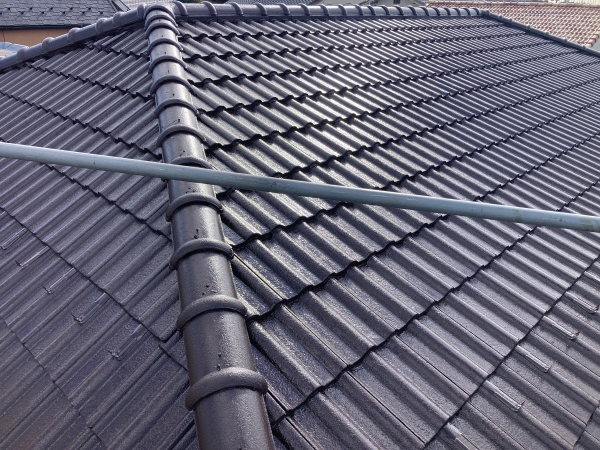 セメント瓦の塗装工事　工事後外観