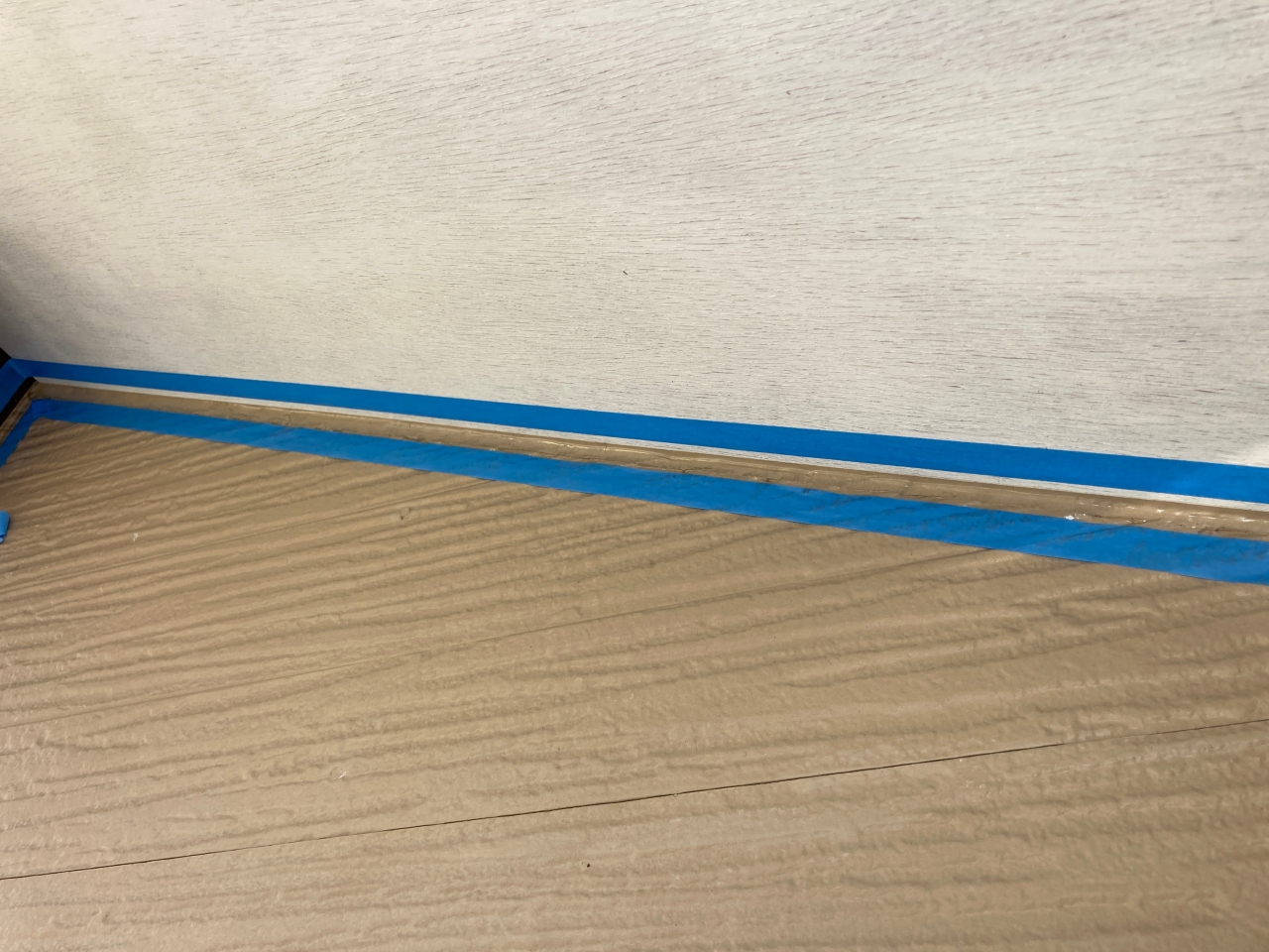 軒天見切り　施工前の状況