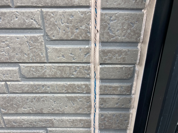 目地の劣化　シーリング硬化