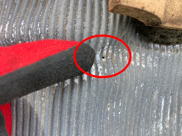 エプロン　穴あき