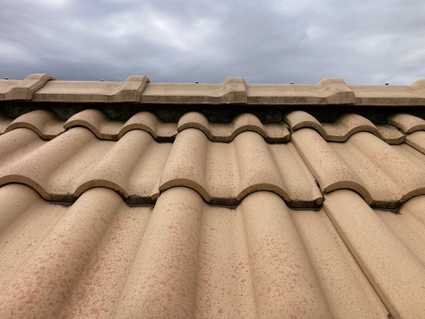 棟　歪みや不具合の確認