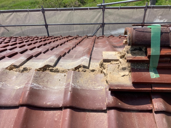 棟の解体途中です