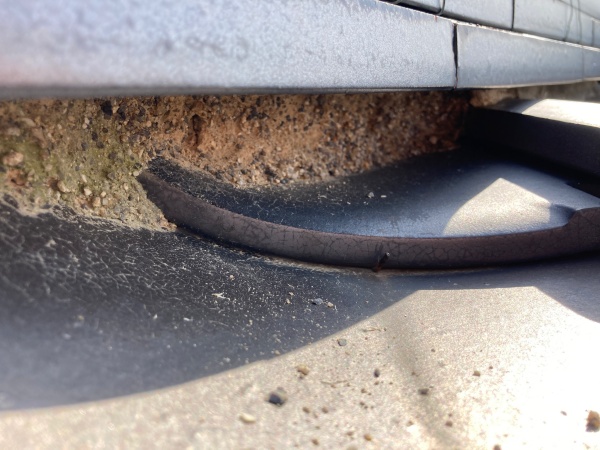 漆喰の剥離後の様子