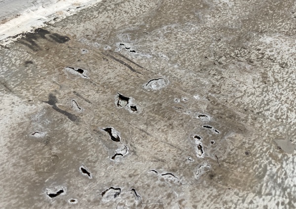 シート防水の穴