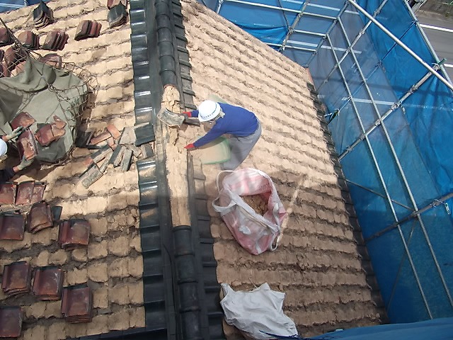 既存瓦・棟撤去1