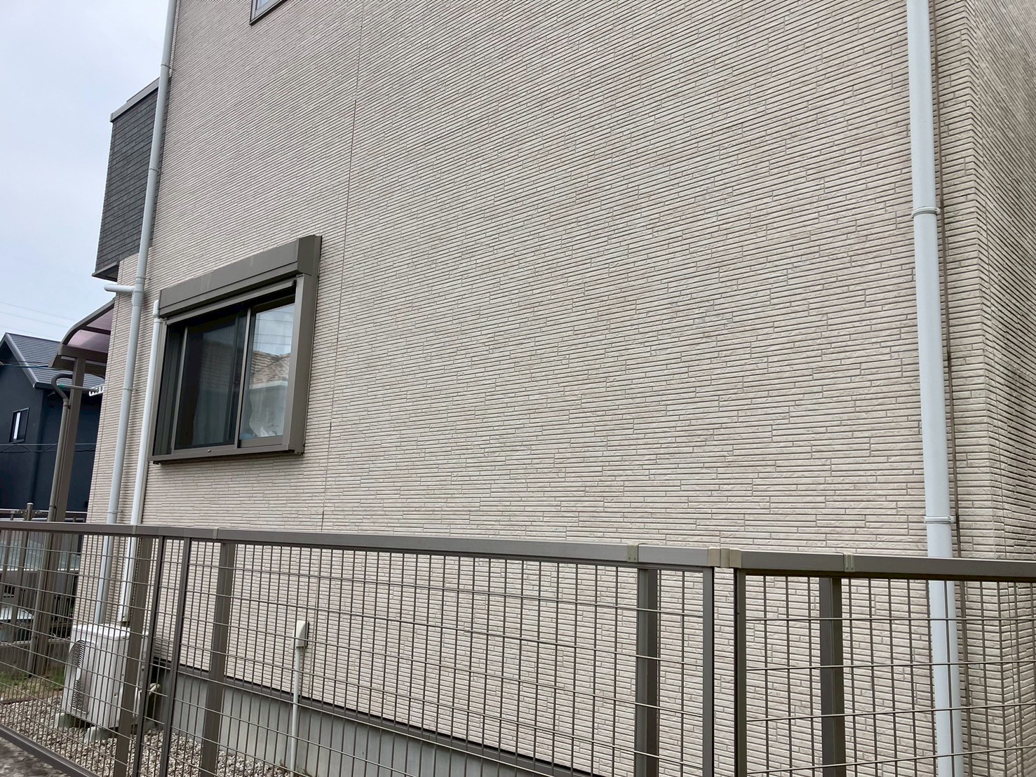 外壁全体の状態確認