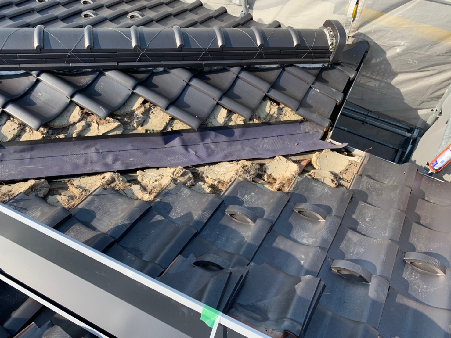 ルーフィング敷　谷交換