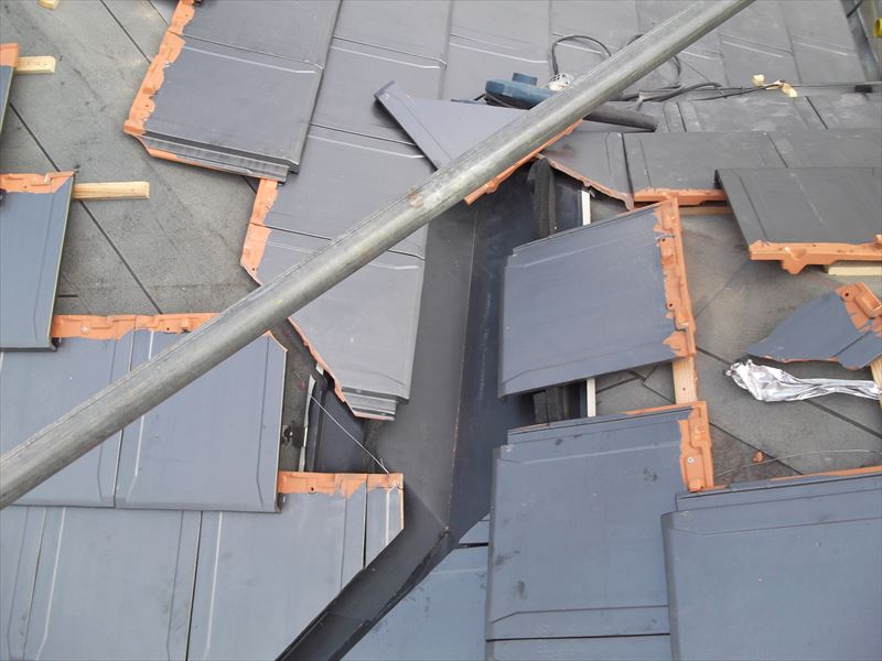 取り合い部谷板