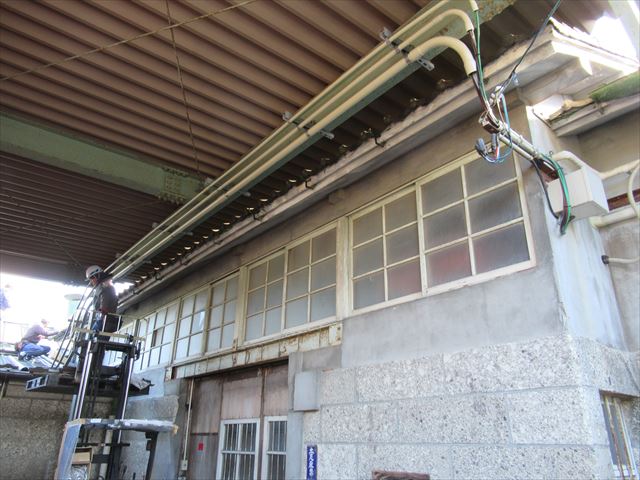 軒樋撤去後