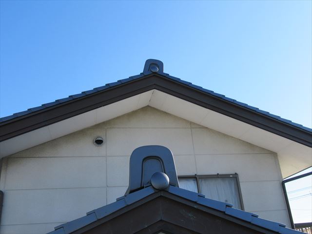鬼瓦ズレ傾き