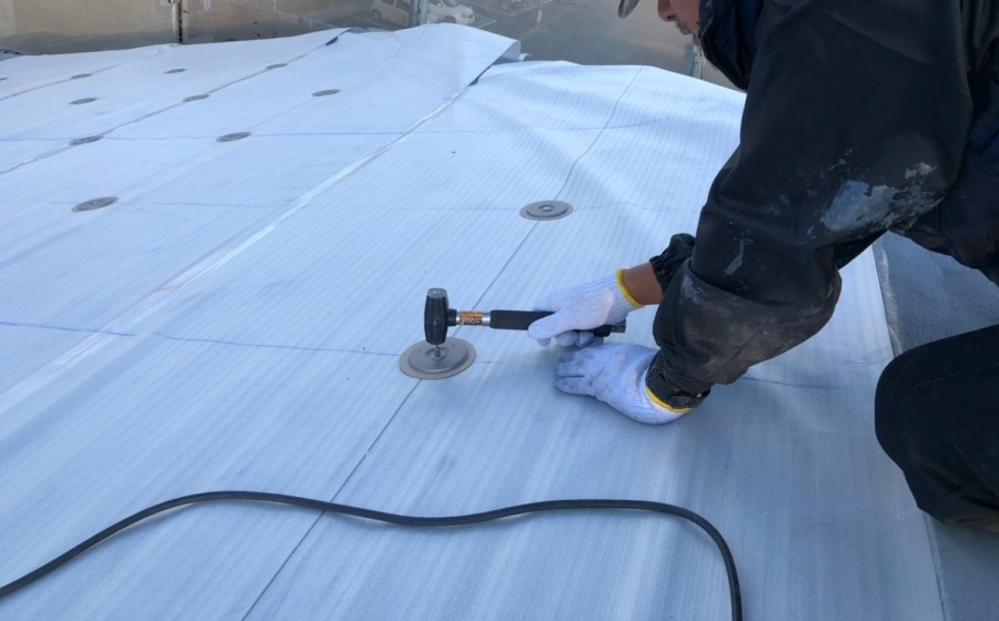 米原市のアパートの屋根防水下地写真③