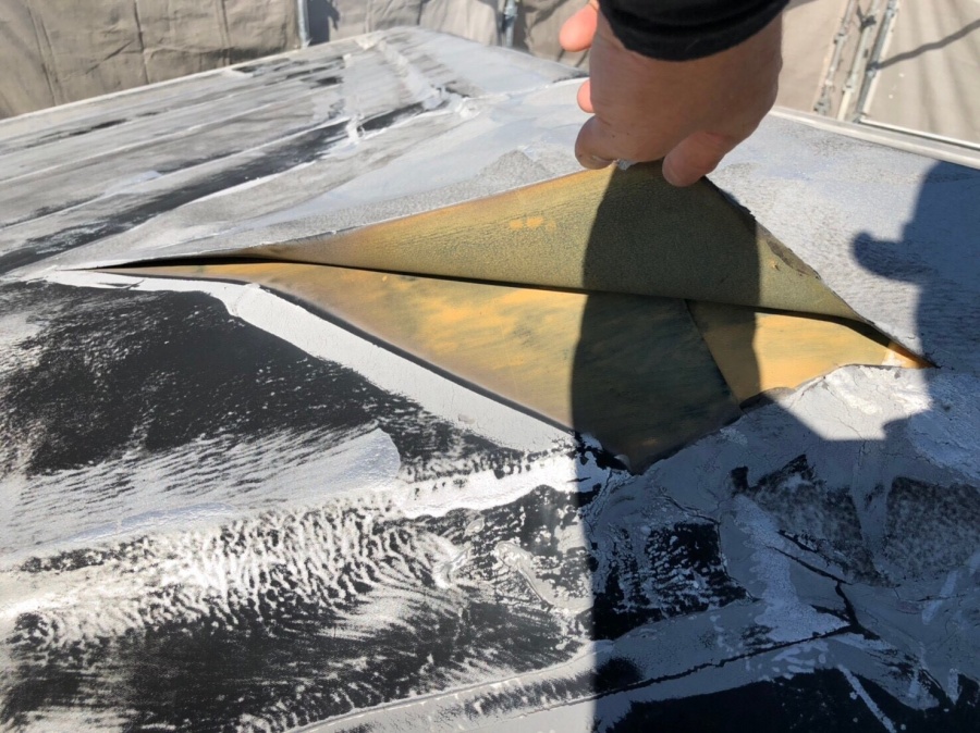 米原市のアパート屋根防水現場調査②