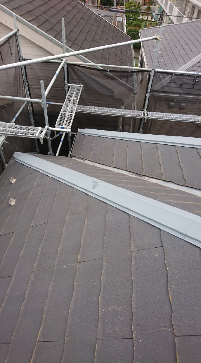 コロニアル色あせ