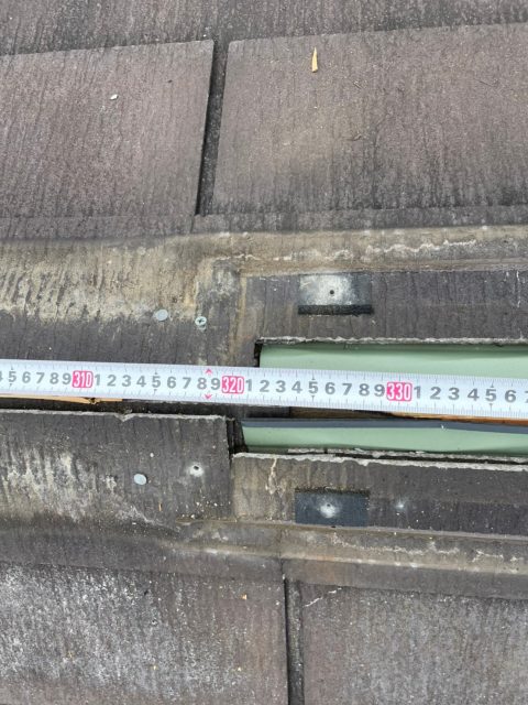 劣化した棟板金