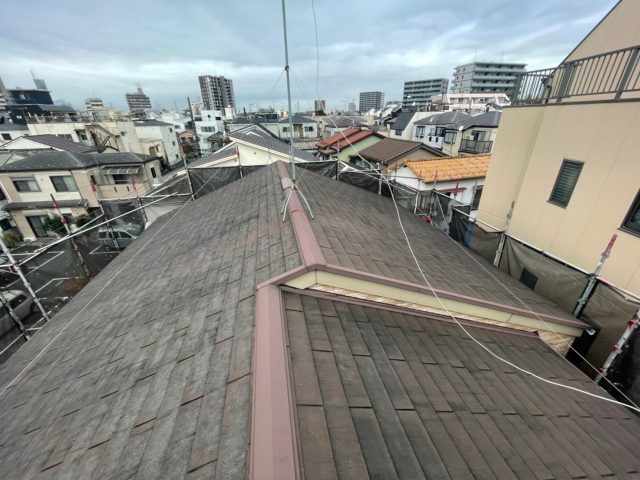 劣化したスレート屋根