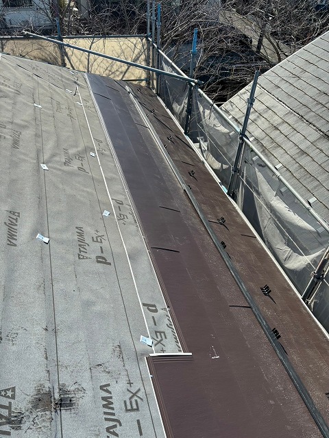 横暖ルーフαｓ　屋根カバー工事