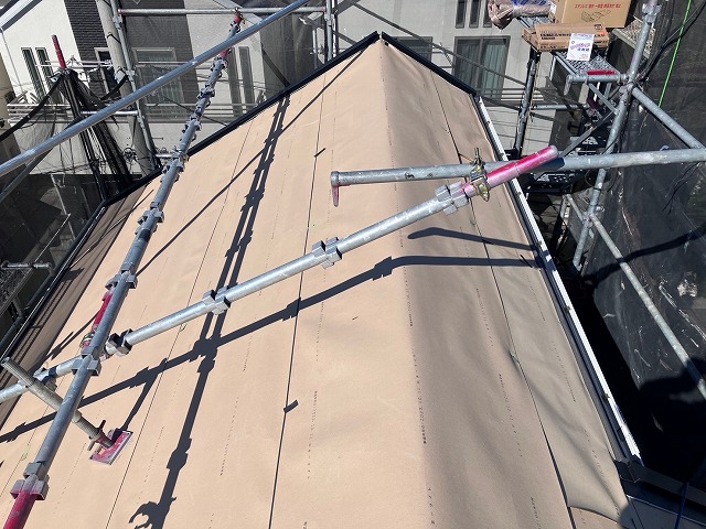 横暖ルーフαｓ　屋根カバー工事