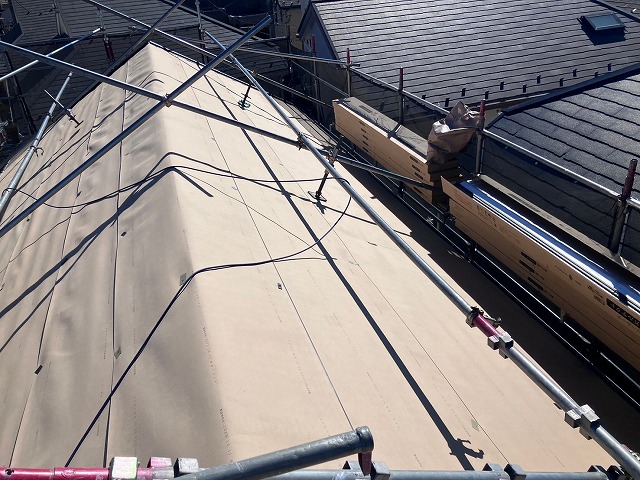 横暖ルーフαｓ　屋根カバー工事