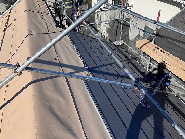 横暖ルーフαｓ　屋根カバー工事