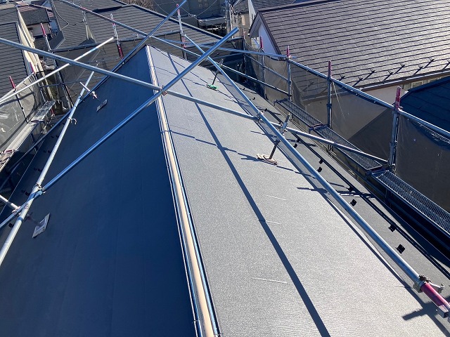 横暖ルーフαｓ　屋根カバー工事