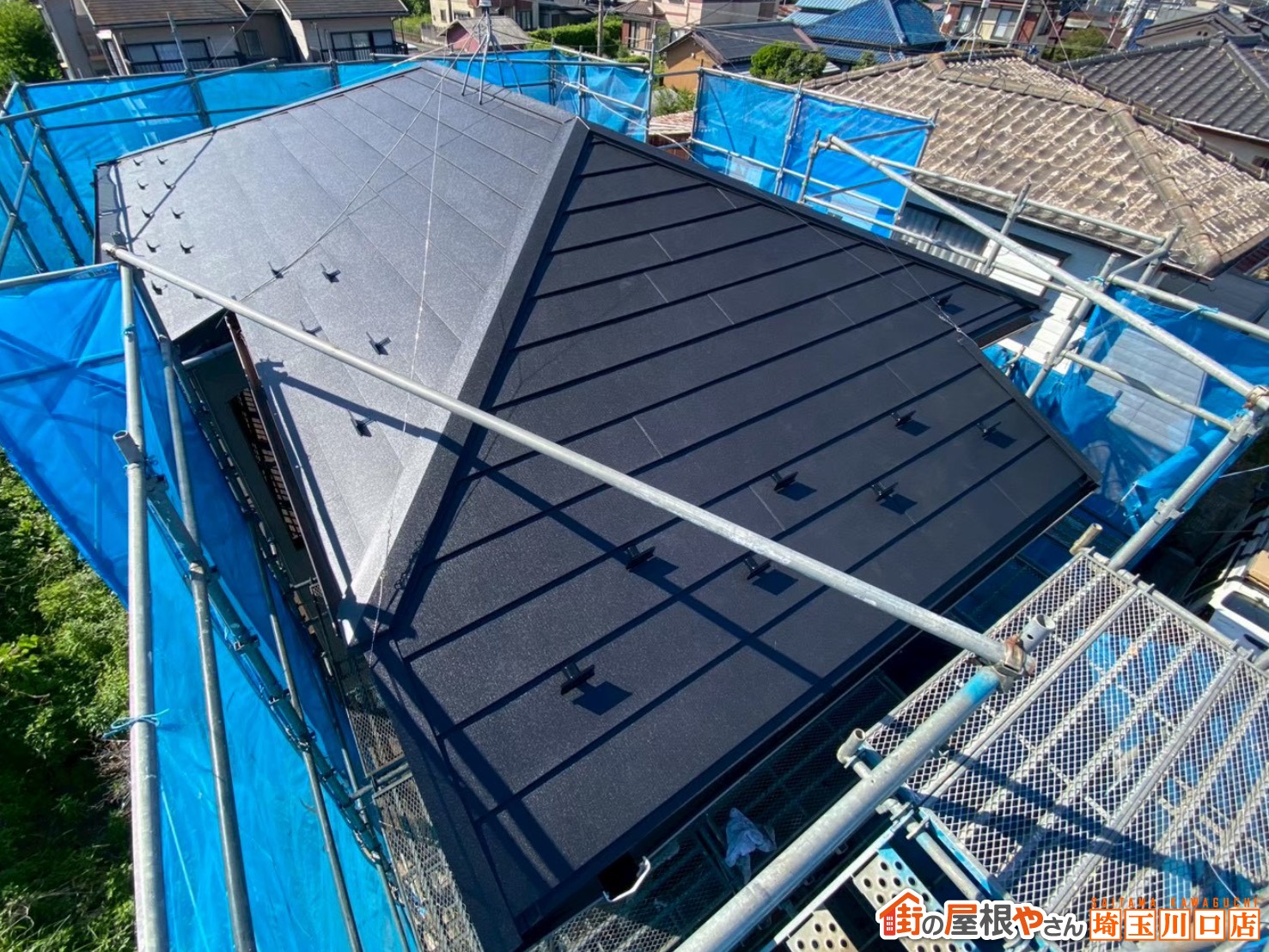 屋根カバー工事　施工後