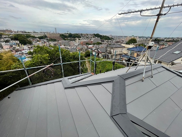 岡田邸　カバー