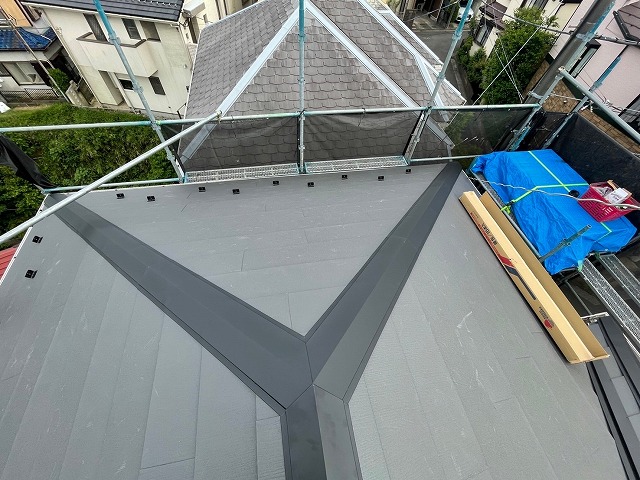 岡田邸　カバー