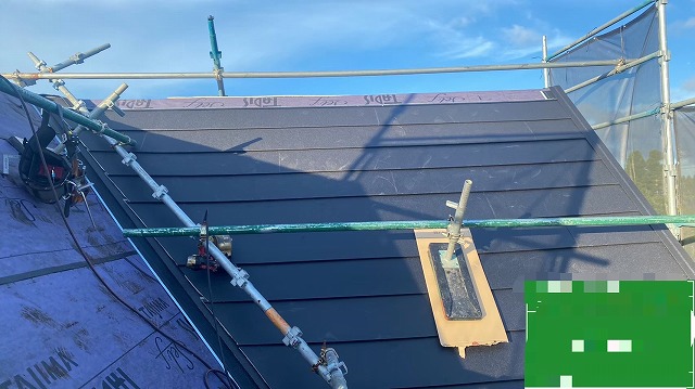 少しでも気になることがありましたら無料で現地調査～お見積りまで行っております。 今後とも街の屋根やさん埼玉川口店をよろしくお願いいたします。 TikTokで会社の日常もアップしております。下記リンクをクリック！！！　★絶賛バズり中★ アカウント名：バズルーフ 今後も会社の楽しい日常と工事に関してのブログをあげてまいりますので 応援・フォローよろしく～！！！