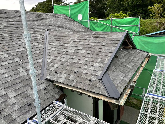 瓦屋根をシングル屋根に葺き替え