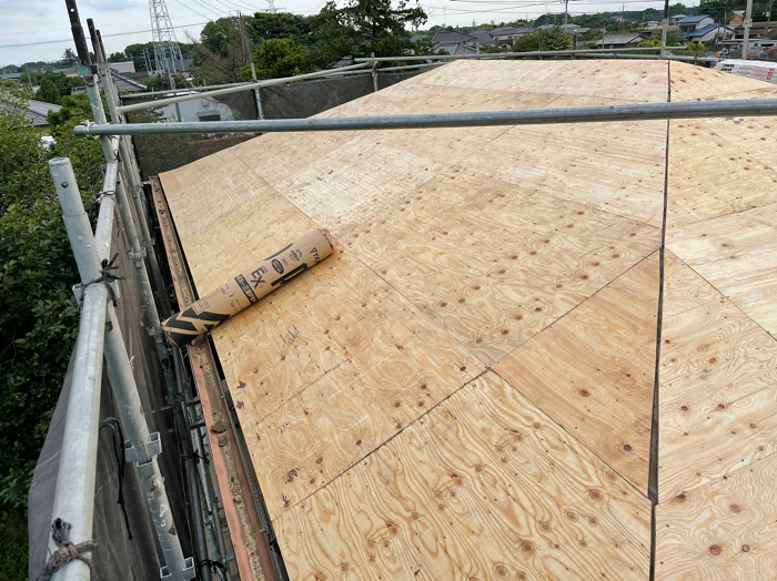 パミール葺き替え工事野地板新設