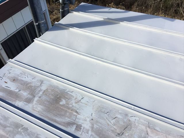 下塗り開始です