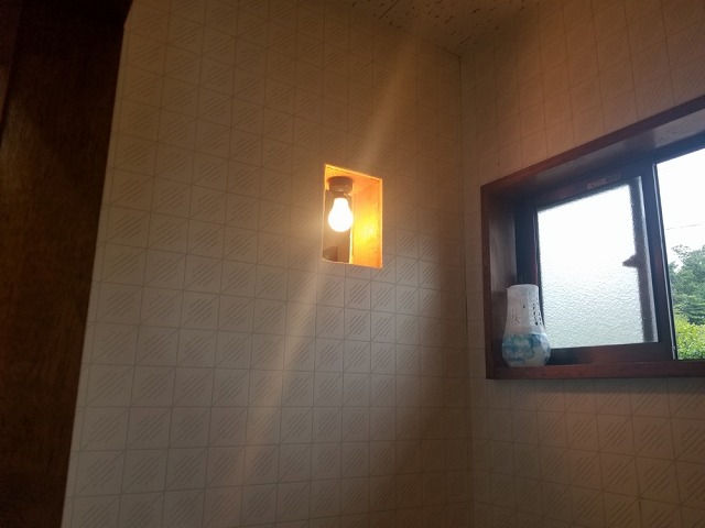和式トイレを洋式にリフォームします①
