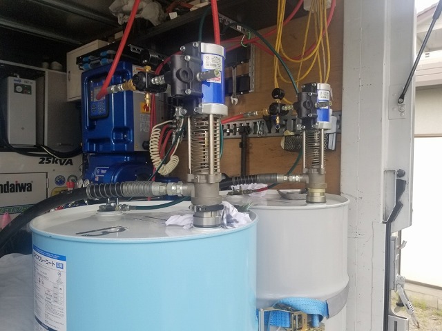 超速ウレタン防水の車載システムです