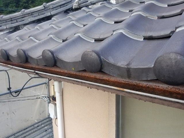 雨樋を撤去する前です