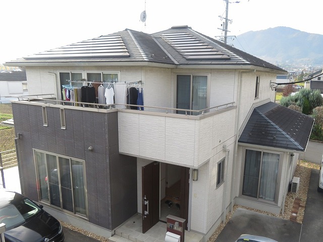 サイディング外壁や目地コーキングに多くの劣化症状を確認した現場調査