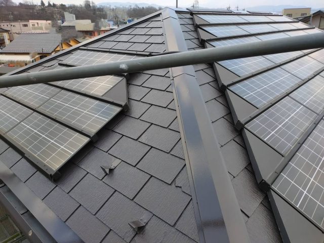 伊那市境K邸屋根上塗り