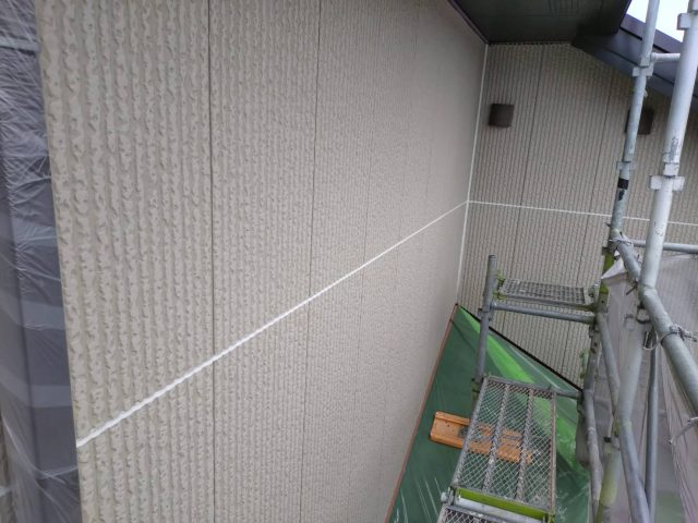 伊那市境K邸外壁下塗り塗装