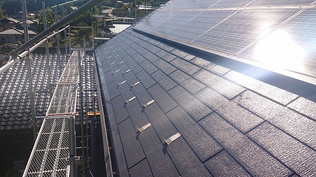 中川村ミサワ屋根上塗り4