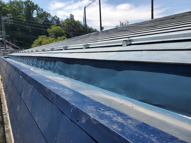 伊那市_屋根塗装工事_下塗り2