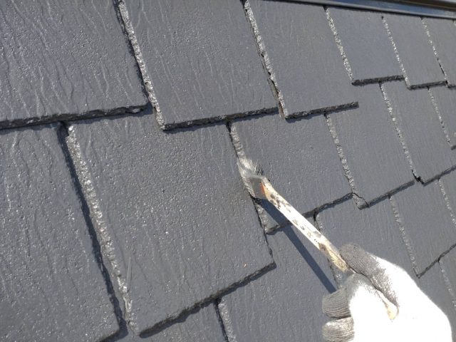 飯田市HH様屋根_上塗りハケ