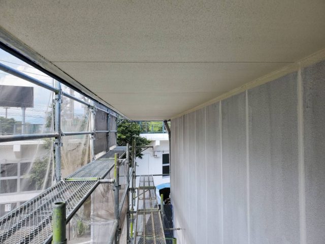 伊那市K様邸_軒天塗装1