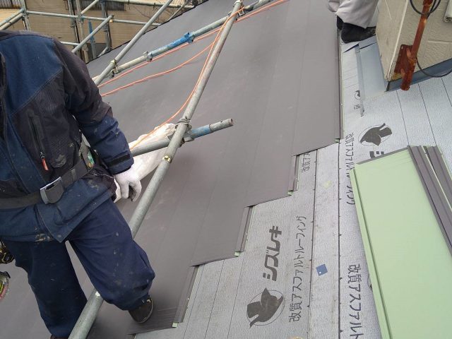 飯田市下久堅パナホーム屋根カバー