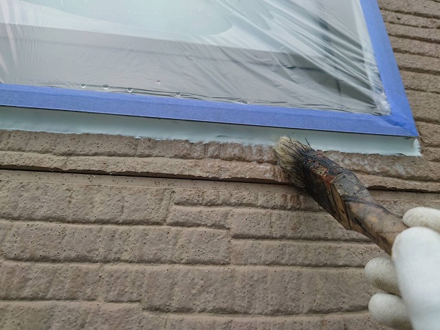 飯島町屋根外壁塗装外壁下塗り1